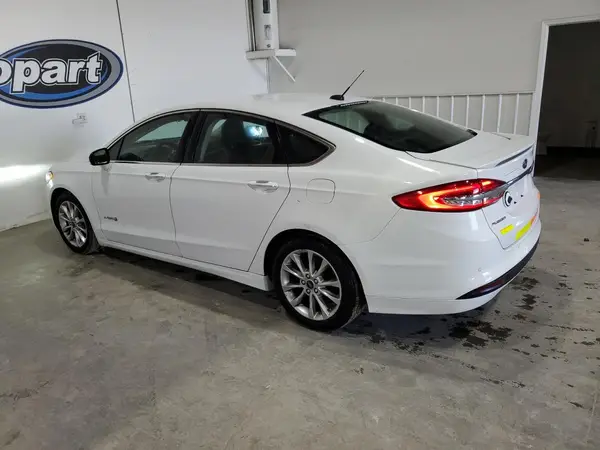 3FA6P0LU2HR409509 2017 FORD FUSION - Image 2