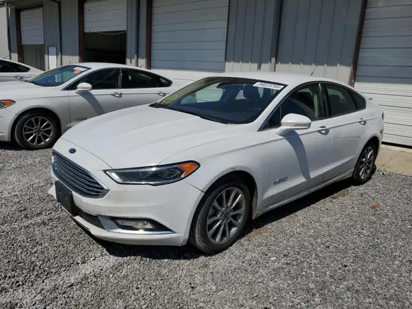 3FA6P0LU2HR409557 2017 FORD FUSION - Image 1