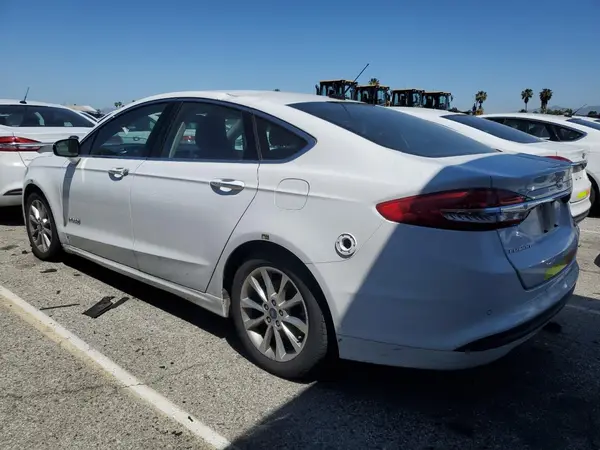 3FA6P0LU2HR409686 2017 FORD FUSION - Image 2