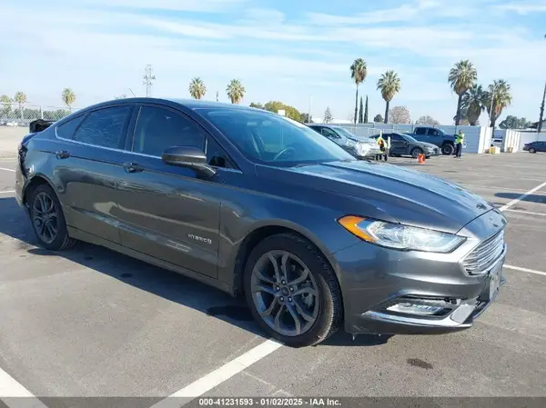 3FA6P0LU2JR102962 2018 FORD FUSION - Image 1