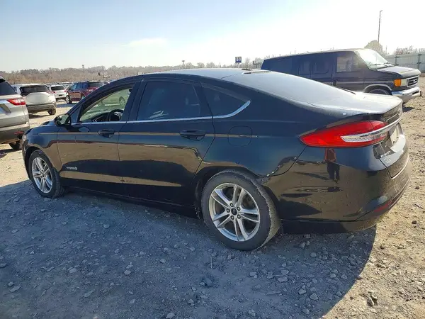 3FA6P0LU2JR116070 2018 FORD FUSION - Image 2