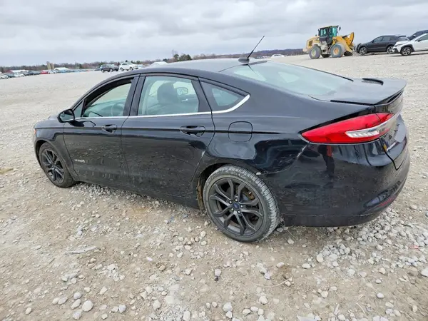 3FA6P0LU2JR120233 2018 FORD FUSION - Image 2