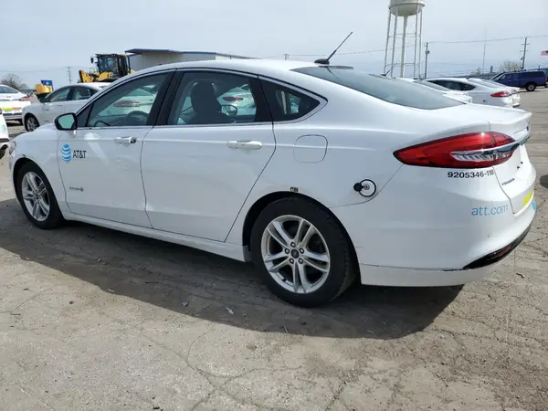 3FA6P0LU2JR129871 2018 FORD FUSION - Image 2