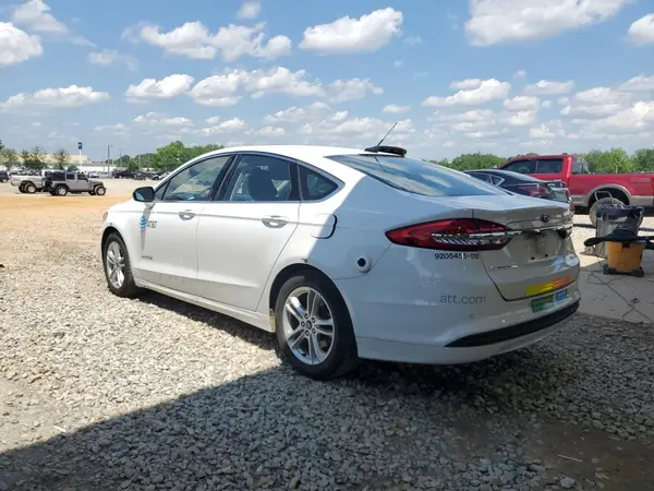 3FA6P0LU2JR129935 2018 FORD FUSION - Image 2