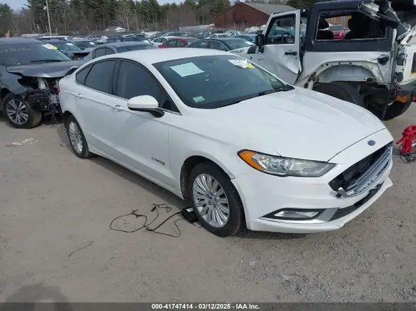 3FA6P0LU2JR131569 2018 FORD FUSION - Image 1
