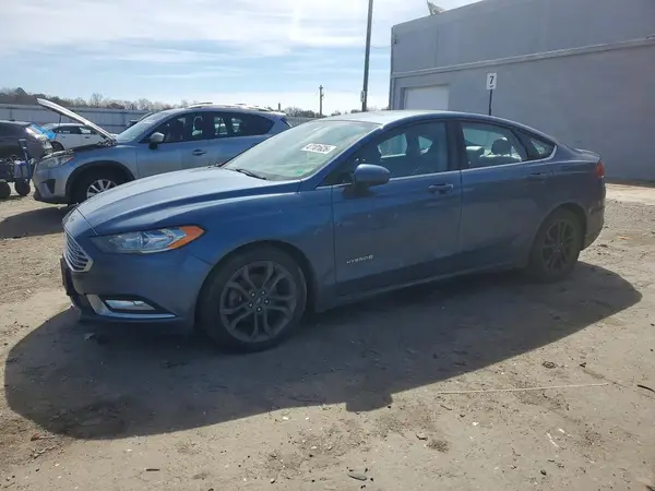 3FA6P0LU2JR137842 2018 FORD FUSION - Image 1