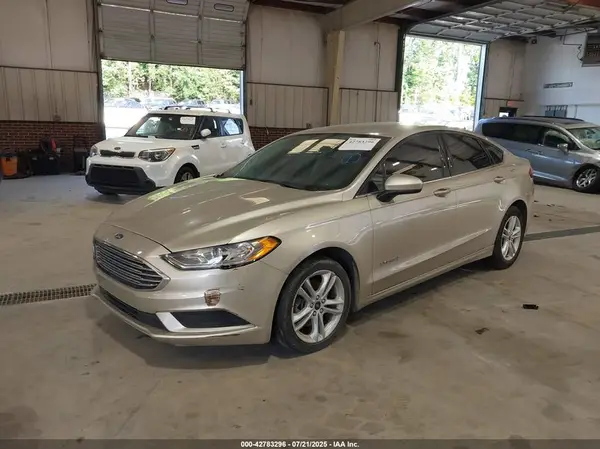 3FA6P0LU2JR151563 2018 FORD FUSION - Image 2
