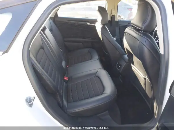 3FA6P0LU2JR156004 2018 FORD FUSION - Image 8