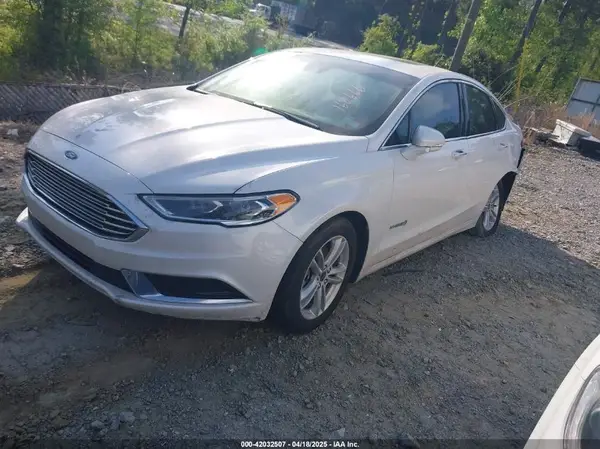 3FA6P0LU2JR160666 2018 FORD FUSION - Image 2