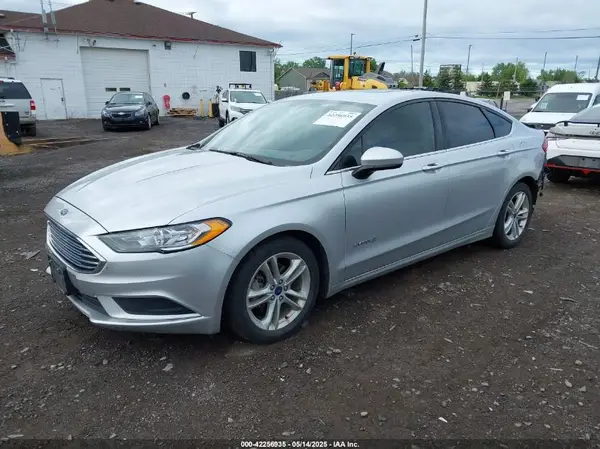 3FA6P0LU2JR161168 2018 FORD FUSION - Image 2