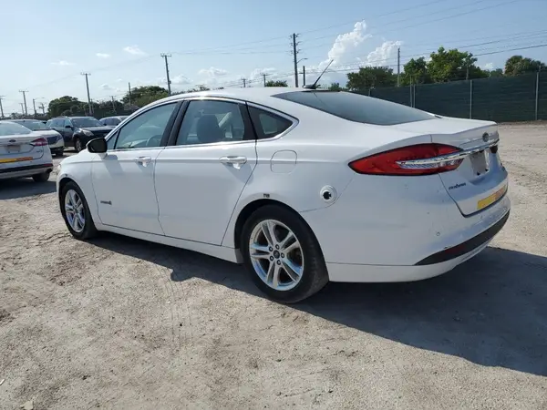 3FA6P0LU2JR163518 2018 FORD FUSION - Image 2