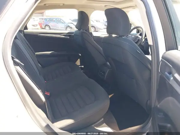 3FA6P0LU2JR169545 2018 FORD FUSION - Image 8