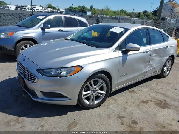 3FA6P0LU2JR170002 2018 FORD FUSION - Image 2