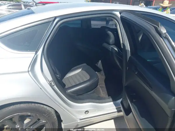 3FA6P0LU2JR170338 2018 FORD FUSION - Image 8