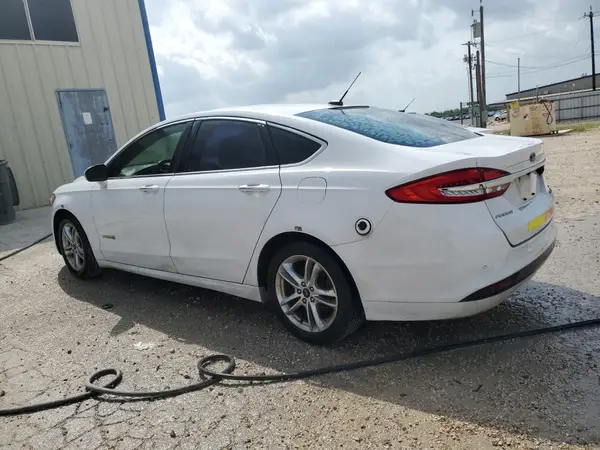3FA6P0LU2JR171666 2018 FORD FUSION - Image 2