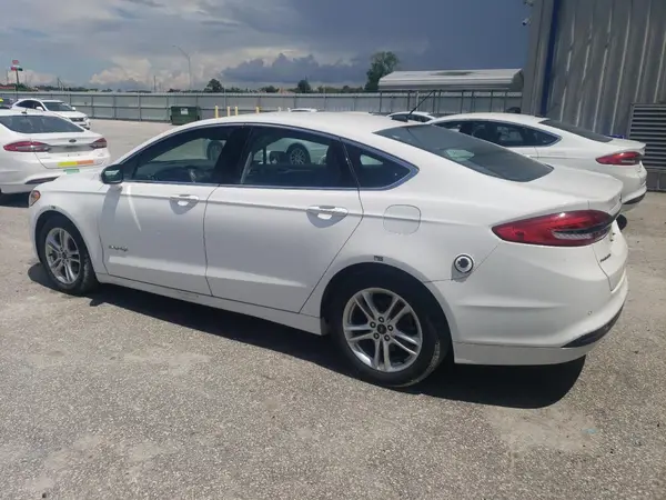 3FA6P0LU2JR171800 2018 FORD FUSION - Image 2