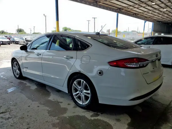3FA6P0LU2JR171893 2018 FORD FUSION - Image 2