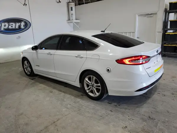 3FA6P0LU2JR171926 2018 FORD FUSION - Image 2