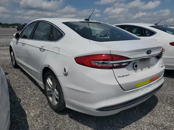 3FA6P0LU2JR171943 2018 FORD FUSION - Image 2