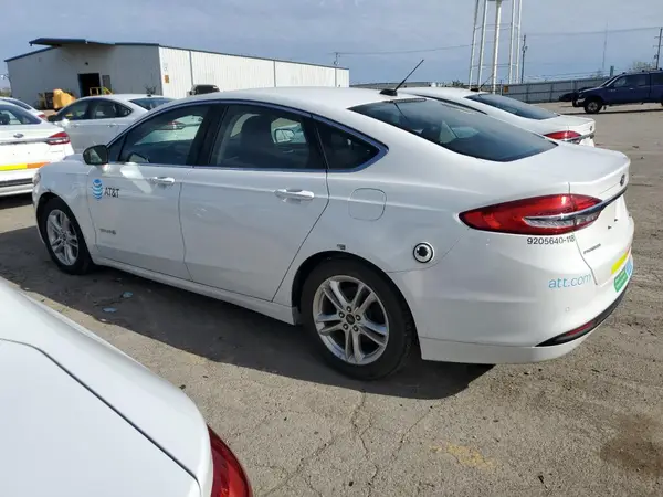 3FA6P0LU2JR172056 2018 FORD FUSION - Image 2