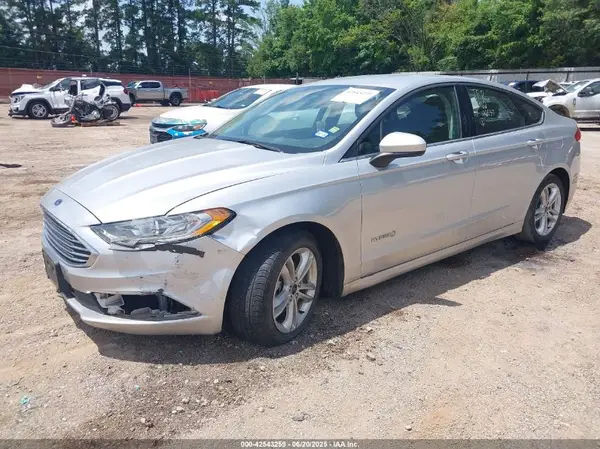 3FA6P0LU2JR172557 2018 FORD FUSION - Image 2