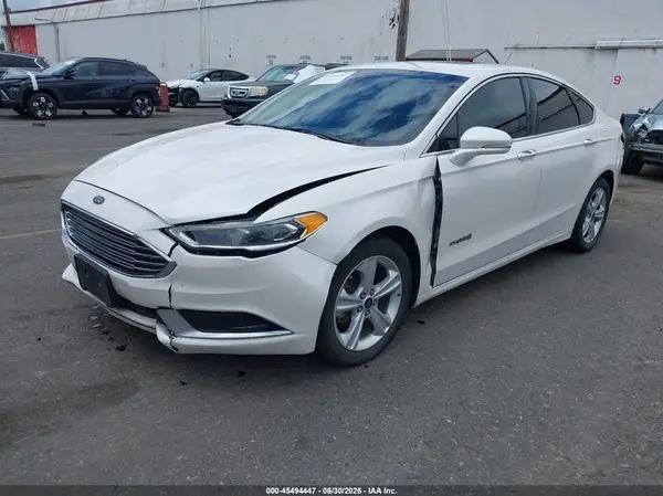 3FA6P0LU2JR177502 2018 FORD FUSION - Image 2