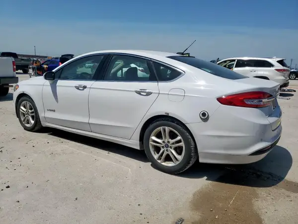 3FA6P0LU2JR178469 2018 FORD FUSION - Image 2