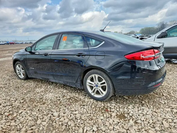 3FA6P0LU2JR221658 2018 FORD FUSION - Image 2