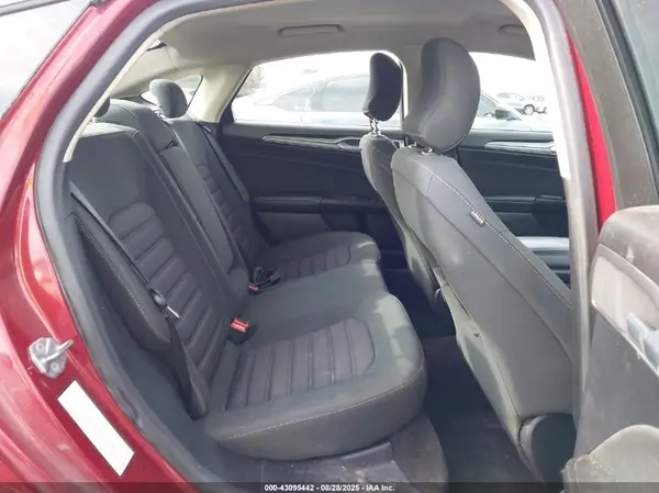 3FA6P0LU2JR221675 2018 FORD FUSION - Image 8