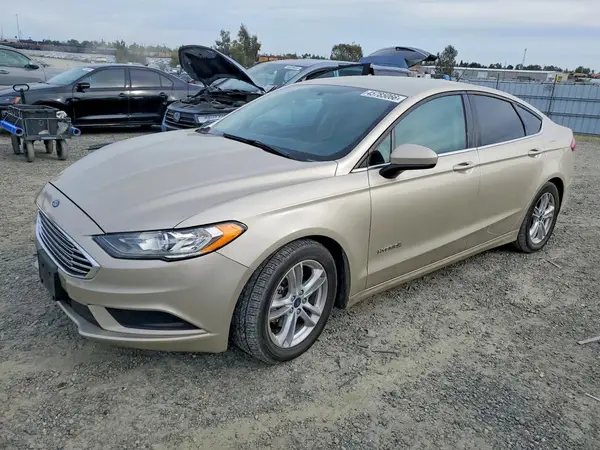 3FA6P0LU2JR226925 2018 FORD FUSION - Image 1