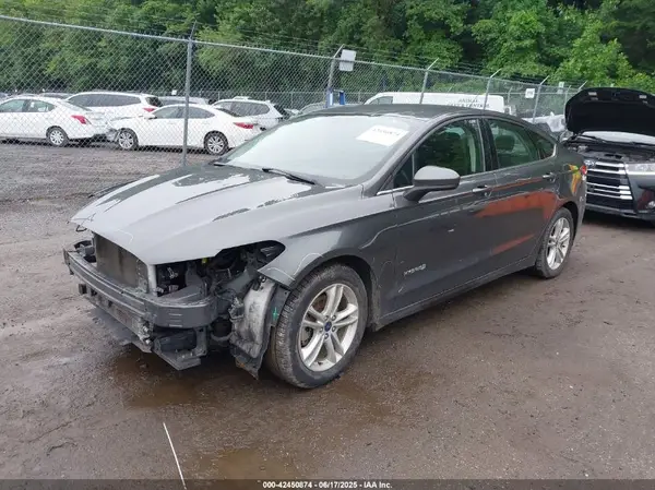 3FA6P0LU2JR255664 2018 FORD FUSION - Image 2