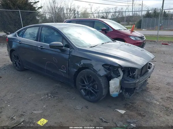 3FA6P0LU2JR269810 2018 FORD FUSION - Image 1