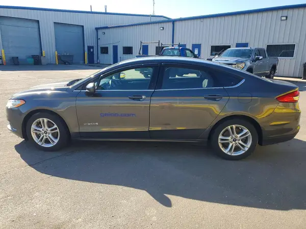 3FA6P0LU2JR279866 2018 FORD FUSION - Image 2