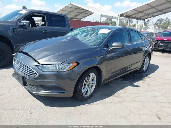 3FA6P0LU2JR281228 2018 FORD FUSION - Image 2