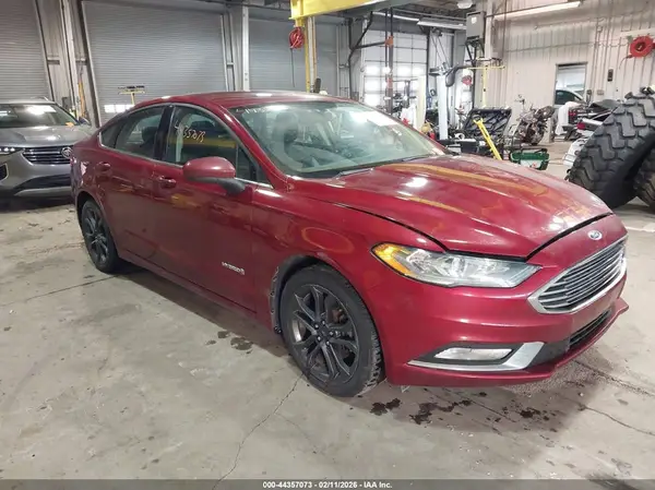 3FA6P0LU2JR286669 2018 FORD FUSION - Image 1