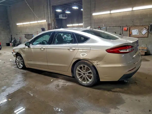 3FA6P0LU2KR102705 2019 FORD FUSION - Image 2