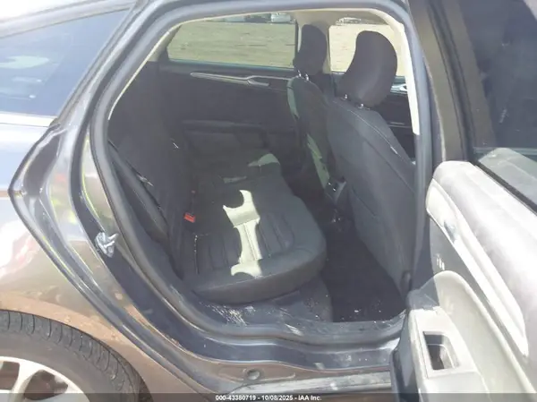 3FA6P0LU2KR109895 2019 FORD FUSION - Image 8