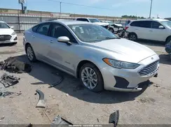 3FA6P0LU2KR120203 2019 FORD FUSION