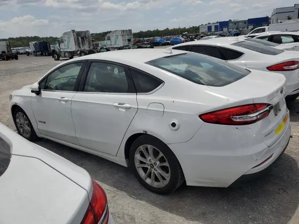 3FA6P0LU2KR124848 2019 FORD FUSION - Image 2