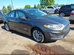 3FA6P0LU2KR130942 2019 FORD FUSION