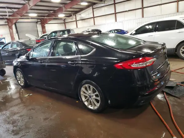 3FA6P0LU2KR131914 2019 FORD FUSION - Image 2