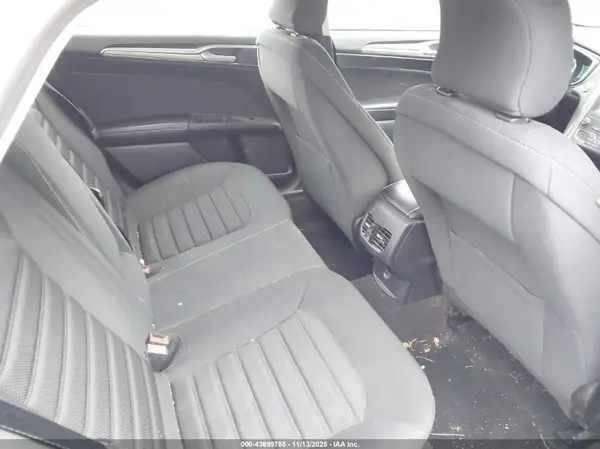 3FA6P0LU2KR158403 2019 FORD FUSION - Image 8