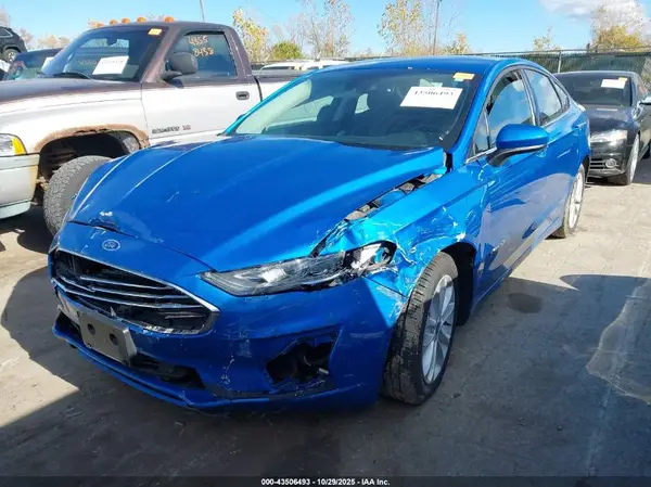 3FA6P0LU2KR165450 2019 FORD FUSION - Image 2