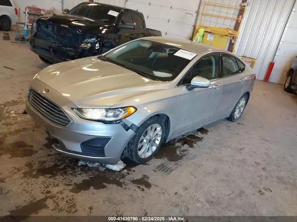 3FA6P0LU2KR168414 2019 FORD FUSION - Image 2
