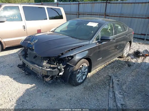 3FA6P0LU2KR168705 2019 FORD FUSION - Image 2