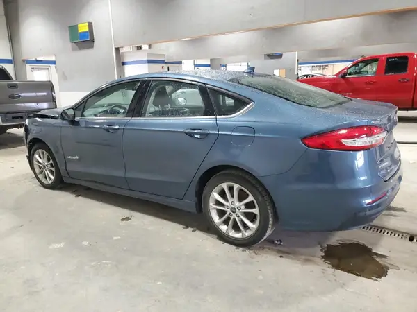 3FA6P0LU2KR181440 2019 FORD FUSION - Image 2