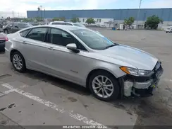 3FA6P0LU2KR200083 2019 FORD FUSION