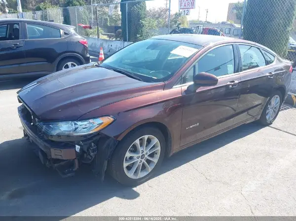 3FA6P0LU2KR200214 2019 FORD FUSION - Image 2