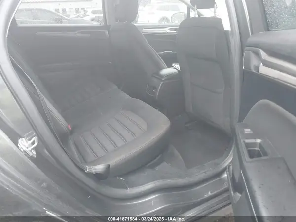 3FA6P0LU2KR200262 2019 FORD FUSION - Image 8