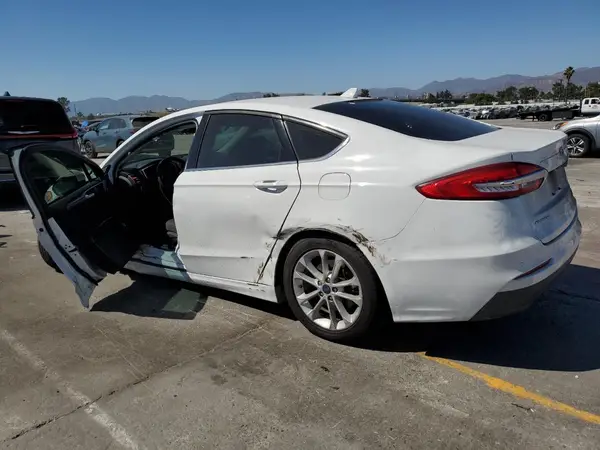 3FA6P0LU2KR205381 2019 FORD FUSION - Image 2